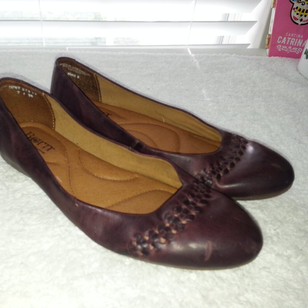 Cocktail Waitress Shoes Born Flats